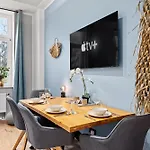 아파트 Edler Wohnraum Luxurioeses Stadtstudio Mit Balkon, Kaffeevollautomat & Klima